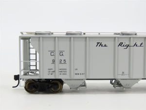 HO Scale Walthers CG Central of Georgia 3-Bay Covered Hopper #925