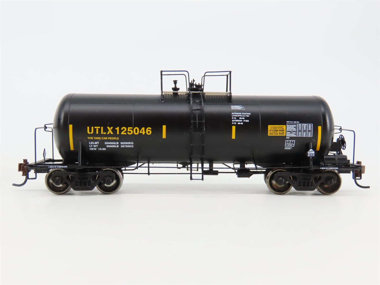 HO Scale Athearn UTLX The Tank Car People Acid Tank Car #125046