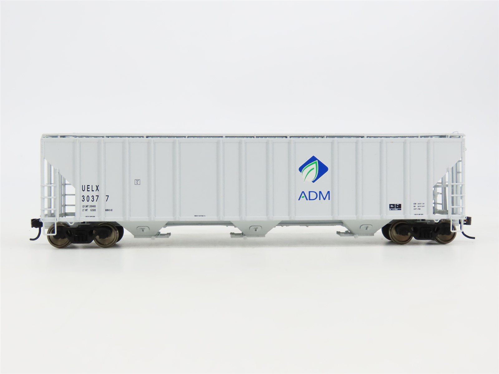HO Scale Walthers UELX ADM 3-Bay Covered Hopper #30377
