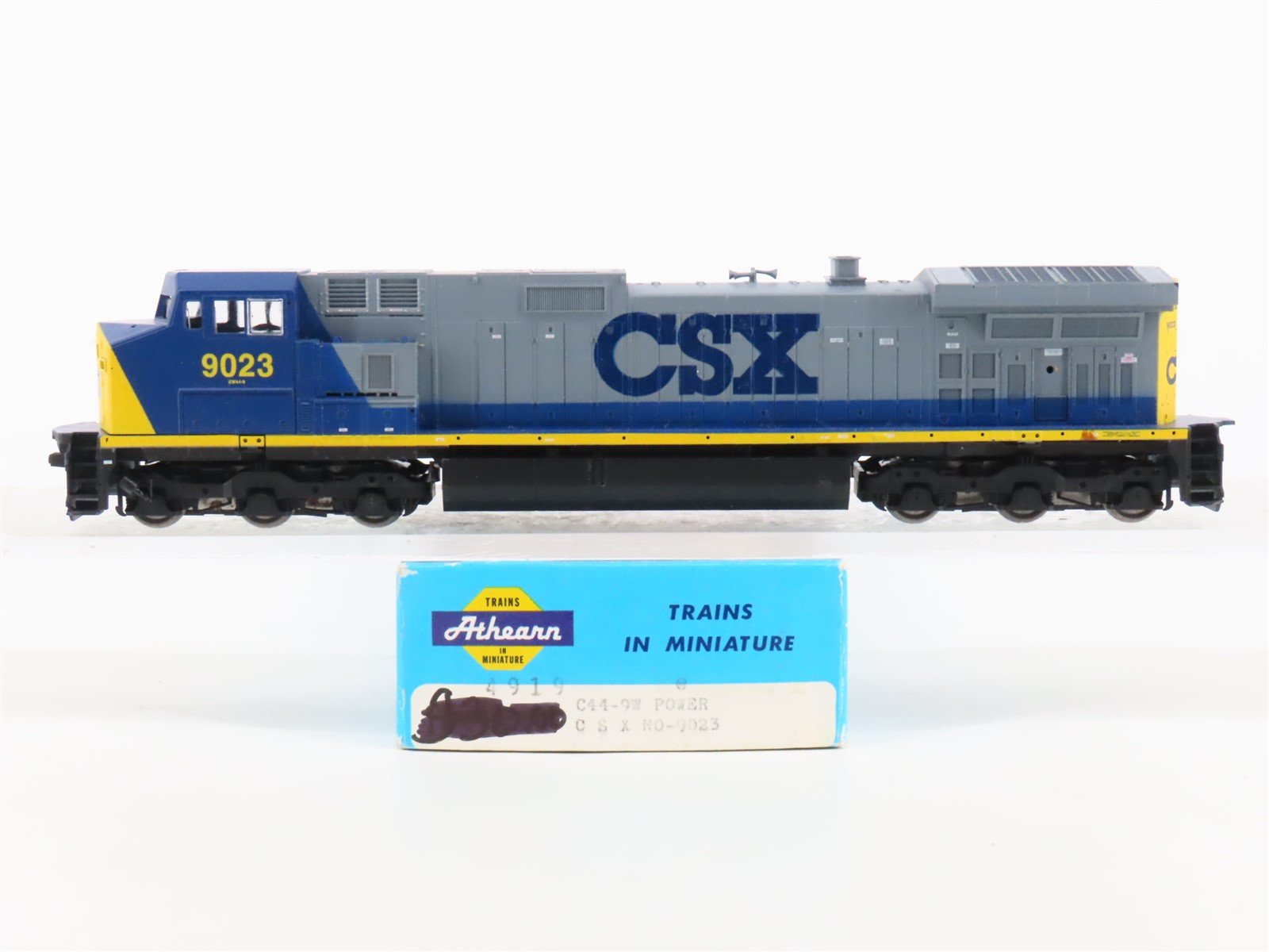 HO Scale Athearn 4919 CSX Railway C44-9W Diesel Locomotive #9023