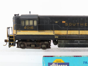 HO Scale Athearn 3483 Southern U33B Diesel Locomotive #4016 - CUSTOM