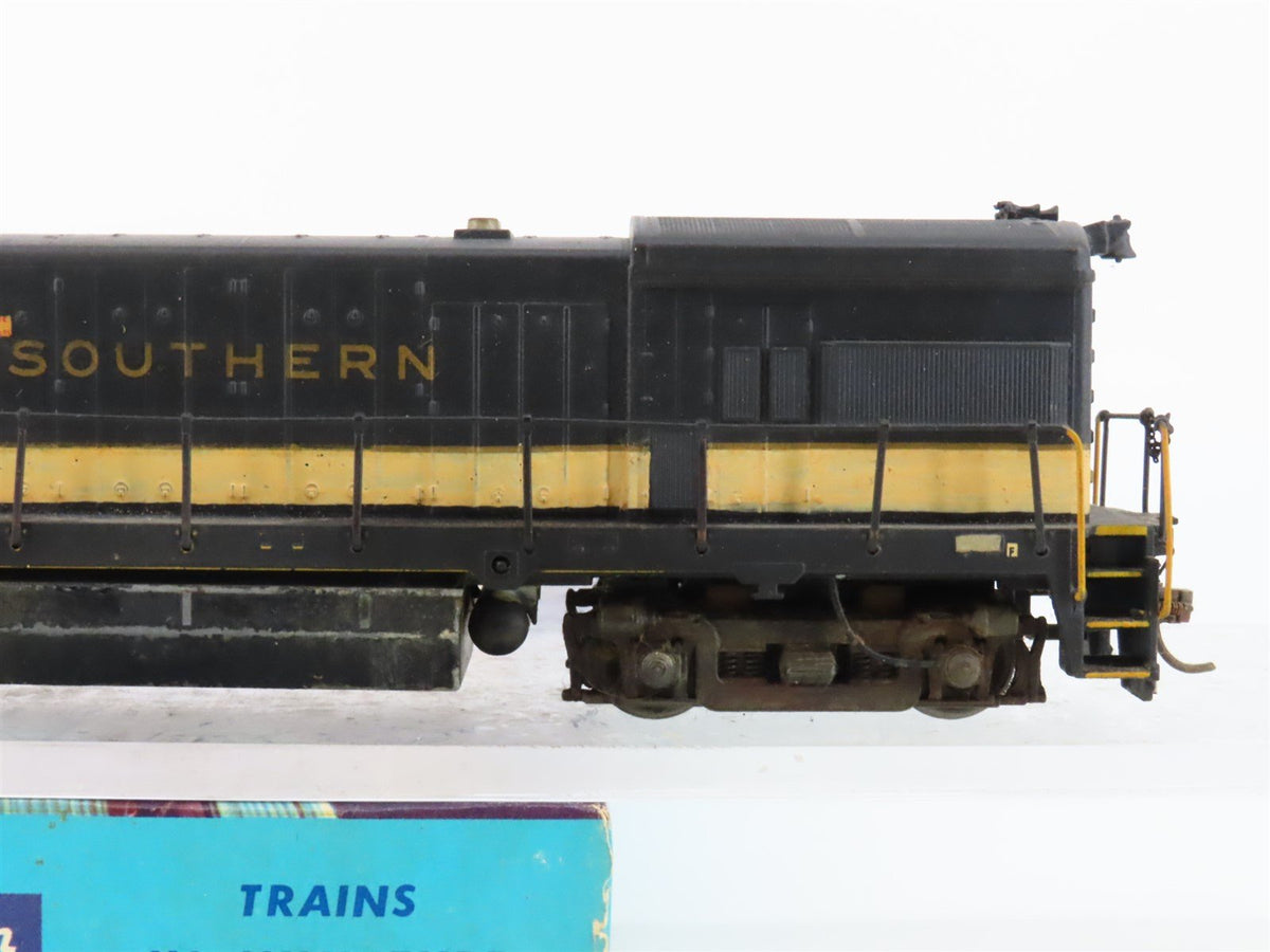 HO Scale Athearn 3483 Southern U33B Diesel Locomotive #4016 - CUSTOM