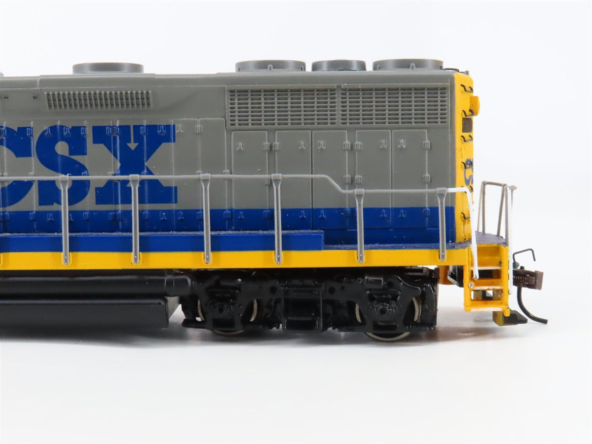 HO Scale Bachmann CSX Railroad 9 Car Diesl Train Set #4402 - DCC Equipped