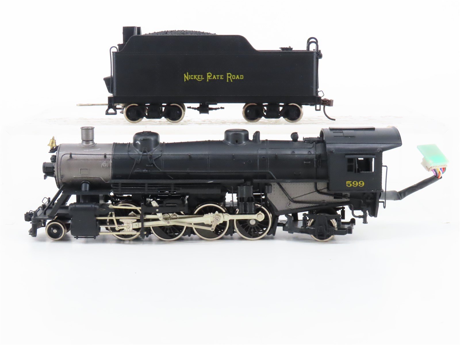 HO Scale Athearn Genesis NKP Nickel Plate Road 2-8-2 Steam #599 - DCC Ready