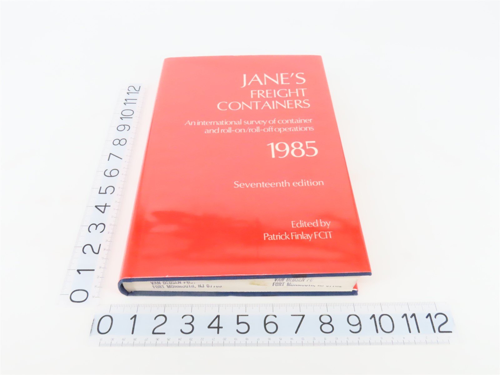 Jane's Freight Containers Seventeenth Edition by P. Finlay FCIT, Editor ©1985