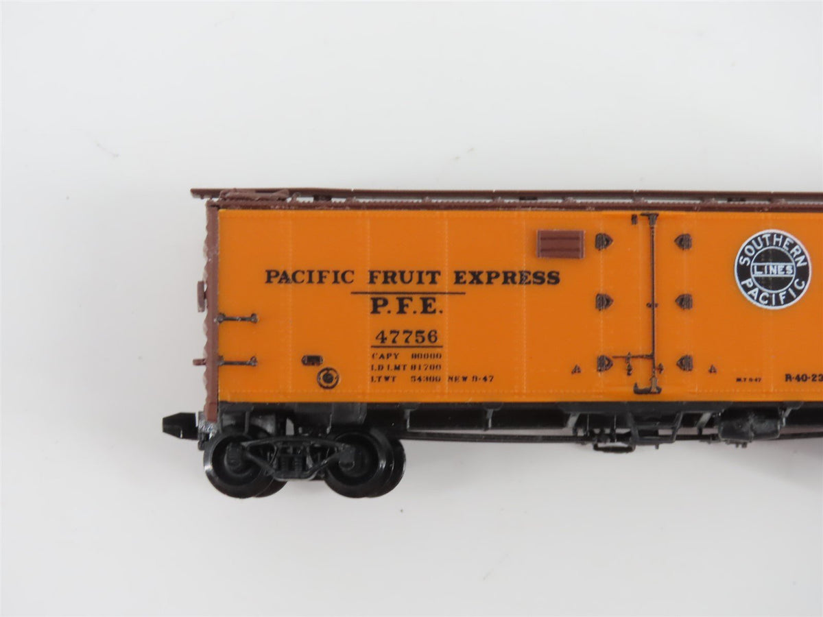 LOT of 12 N Scale InterMountain SP UP PFE Pacific Fruit Express Reefers