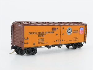 LOT of 12 N Scale InterMountain SP UP PFE Pacific Fruit Express Reefers