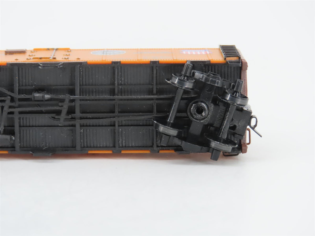 LOT of 12 N Scale InterMountain SP UP PFE Pacific Fruit Express Reefers