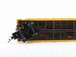 N Micro-Trains MTL 64024 CNW Railway 57' Flatcar #780516 w45' CNW Trailer