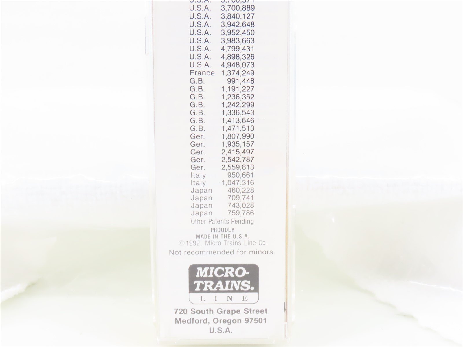 N Scale Micro-Trains MTL 72223 TTAX 89' Flatcar #972210 w/ 40' Container