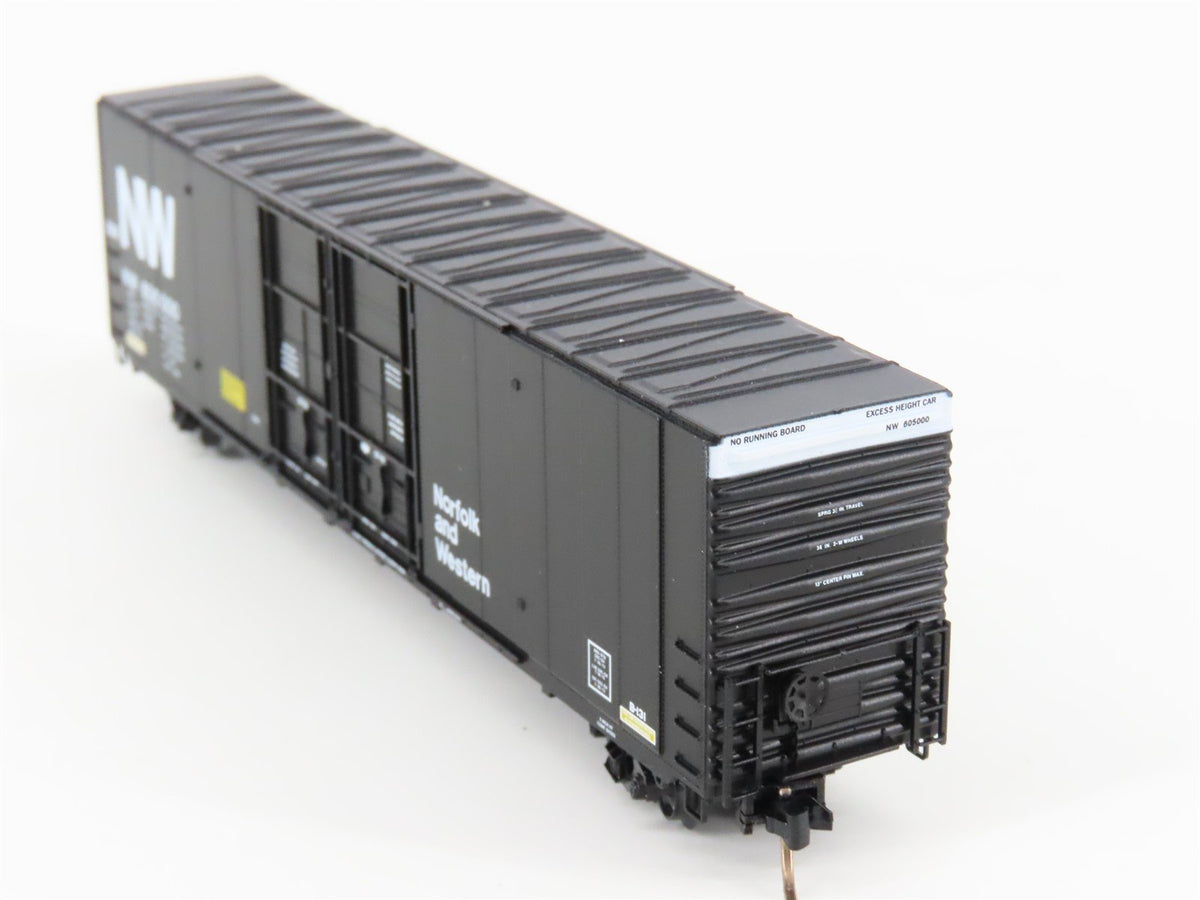 N Scale Micro-Trains MTL 102040 N&amp;W Norfolk &amp; Western 60&#39; Boxcar #605000