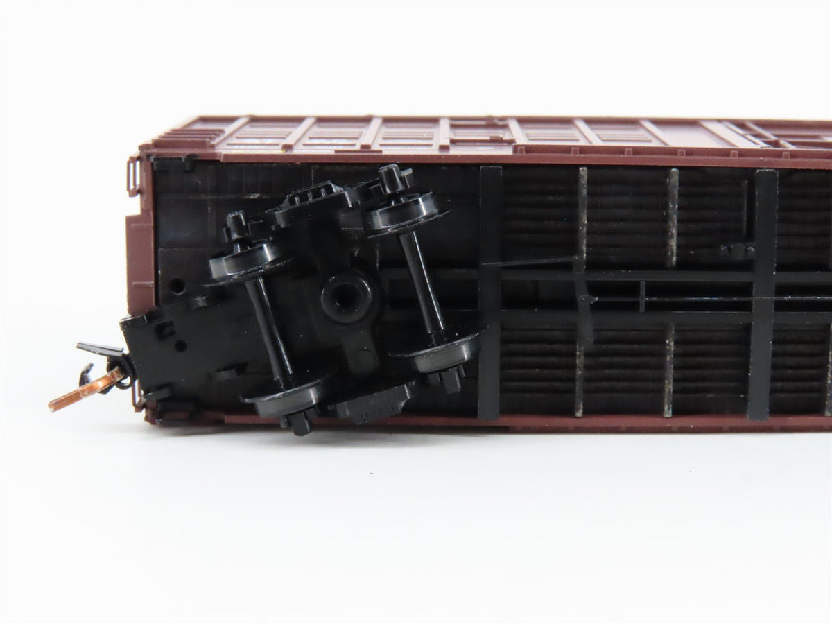 N Scale Micro-Trains MTL 103050 ATSF Santa Fe 60&#39; Waffle Side Boxcar #37572