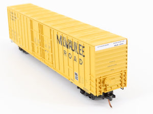 N Scale Micro-Trains MTL 103040 MILW Milwaukee Road 60' Waffle Side Boxcar #4295