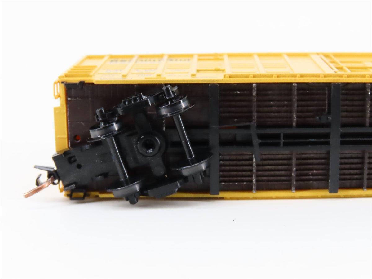 N Scale Micro-Trains MTL 103040 MILW Milwaukee Road 60&#39; Waffle Side Boxcar #4295