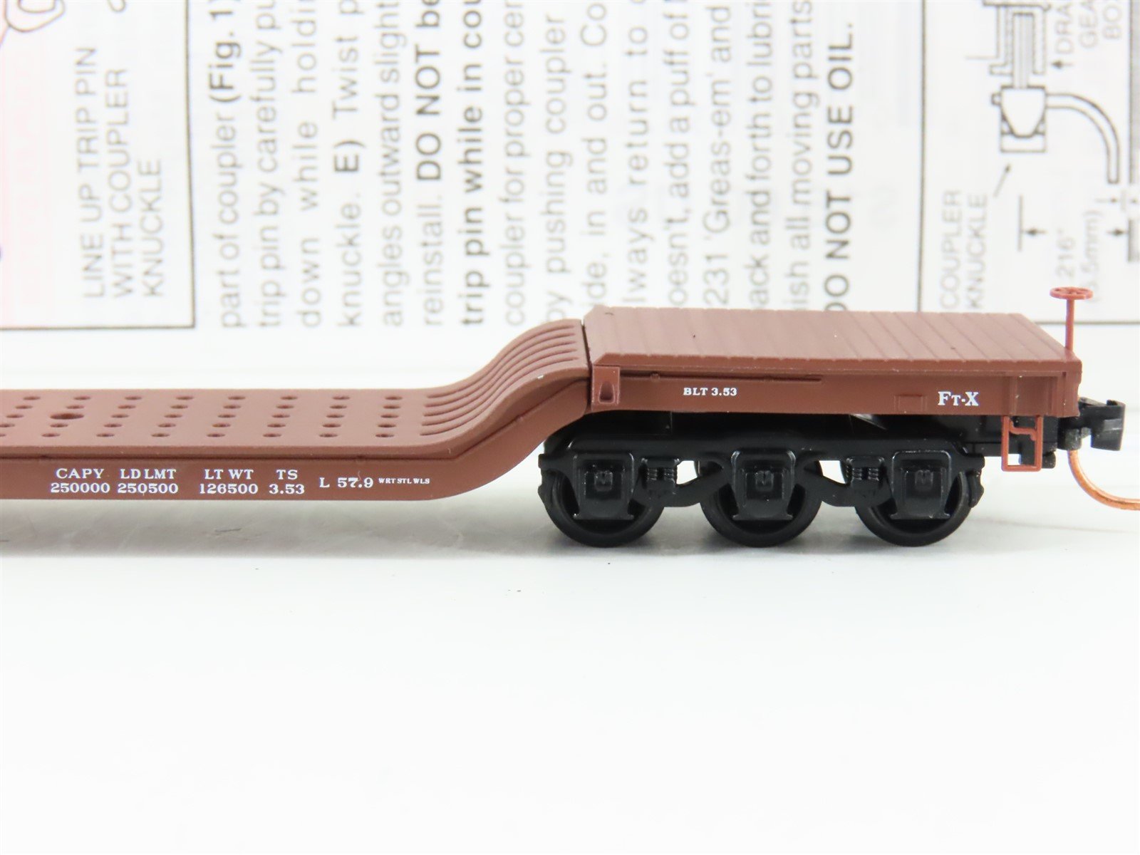 N Scale Micro-Trains MTL 109040 ATSF Santa Fe Depressed Center Flatcar #90000