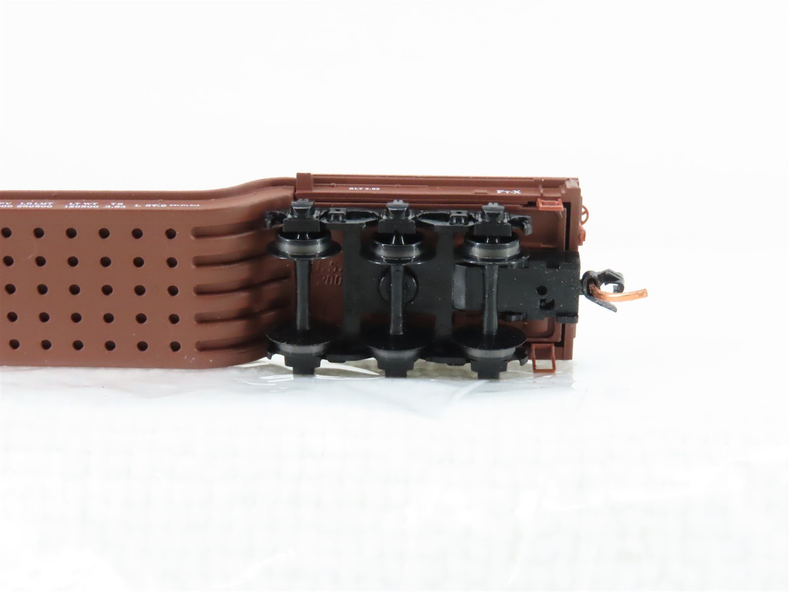 N Scale Micro-Trains MTL 109040 ATSF Santa Fe Depressed Center Flatcar #90000