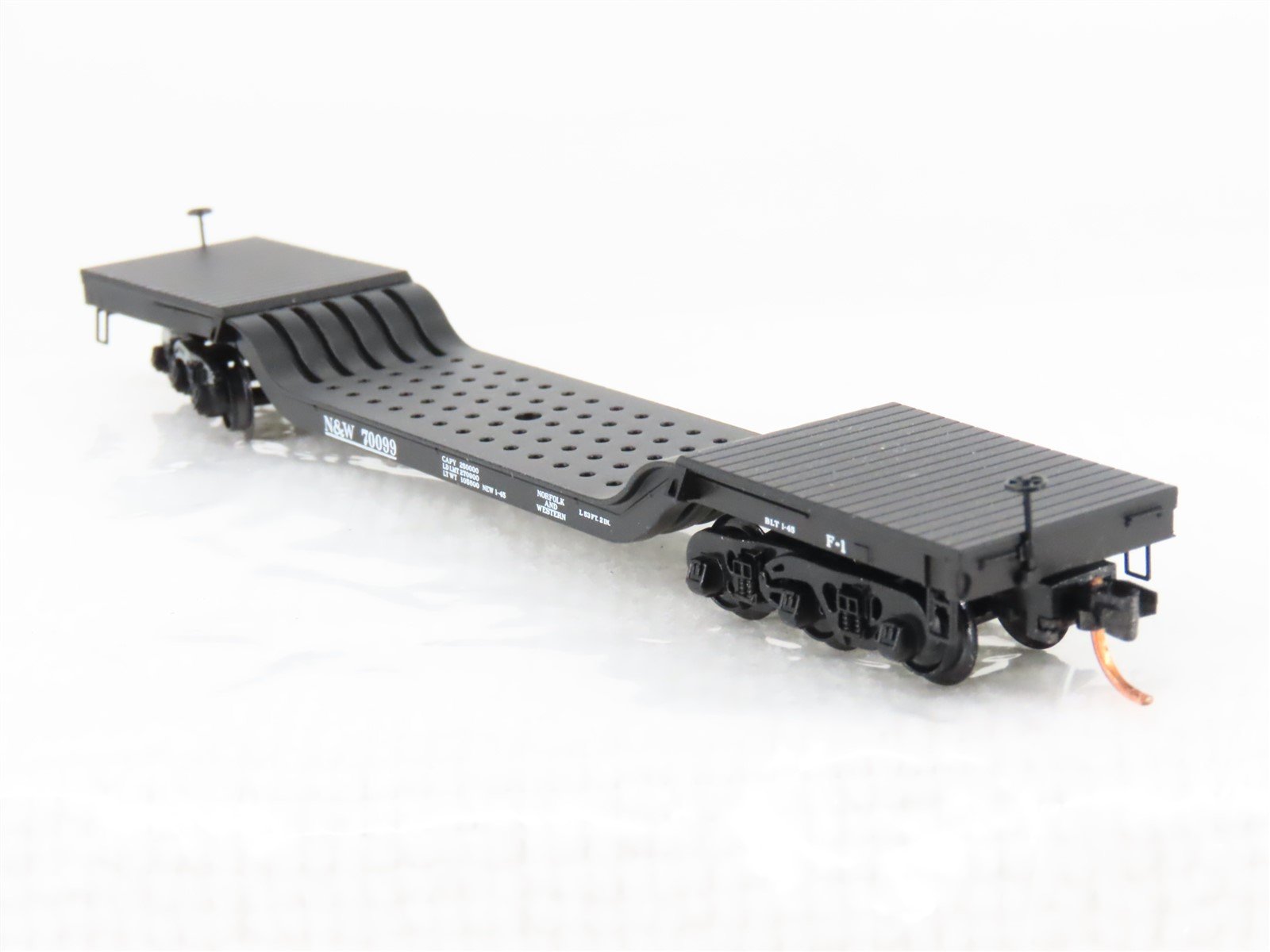 N Micro-Trains MTL 109030 N&W Norfolk & Western Depressed Center Flatcar #70099