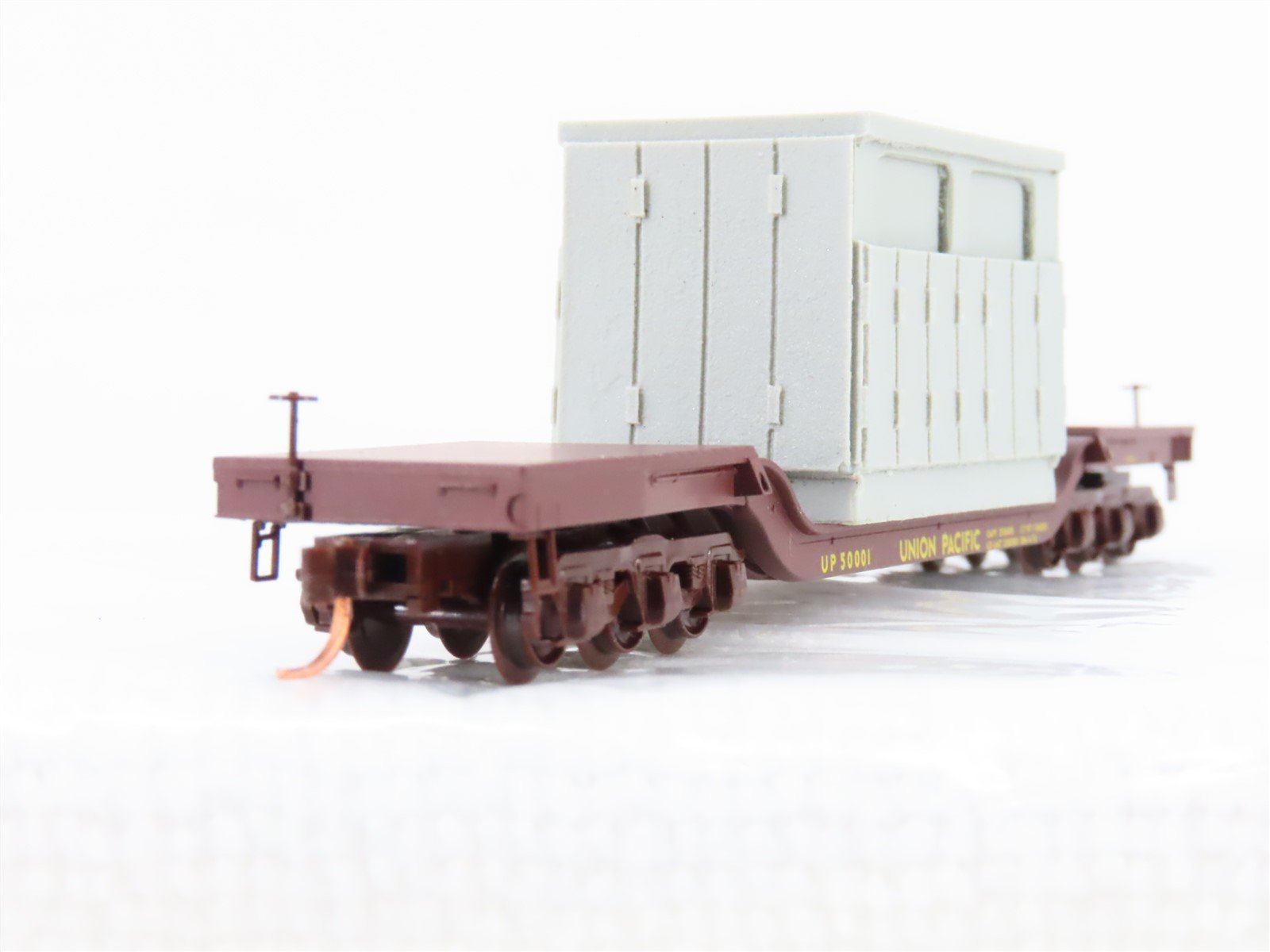 N Scale Micro-Trains MTL 109220 UP Union Pacific Depressed Flatcar #50001 w/Load