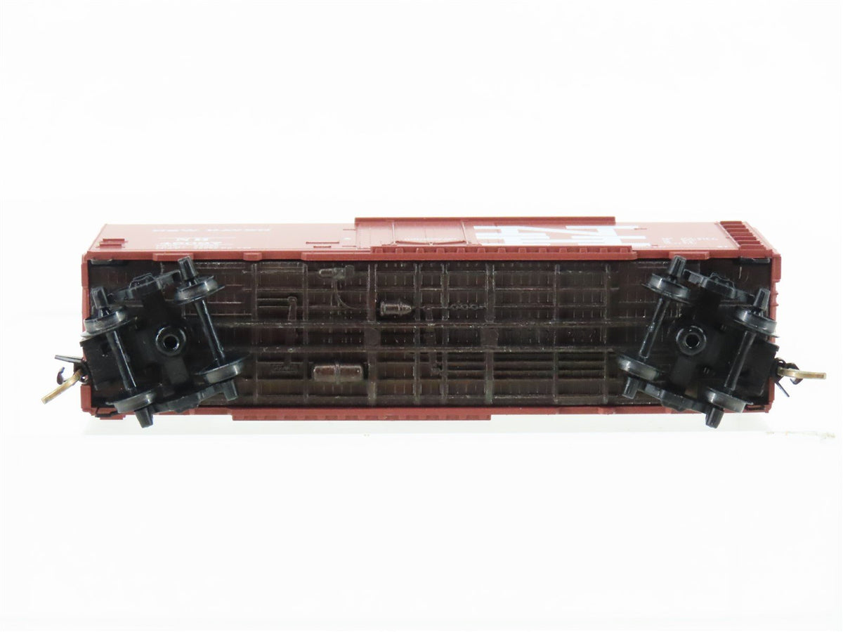 N Scale Micro-Trains MTL 21250 NH New Haven 40&#39; Plug Door Box Car #45097