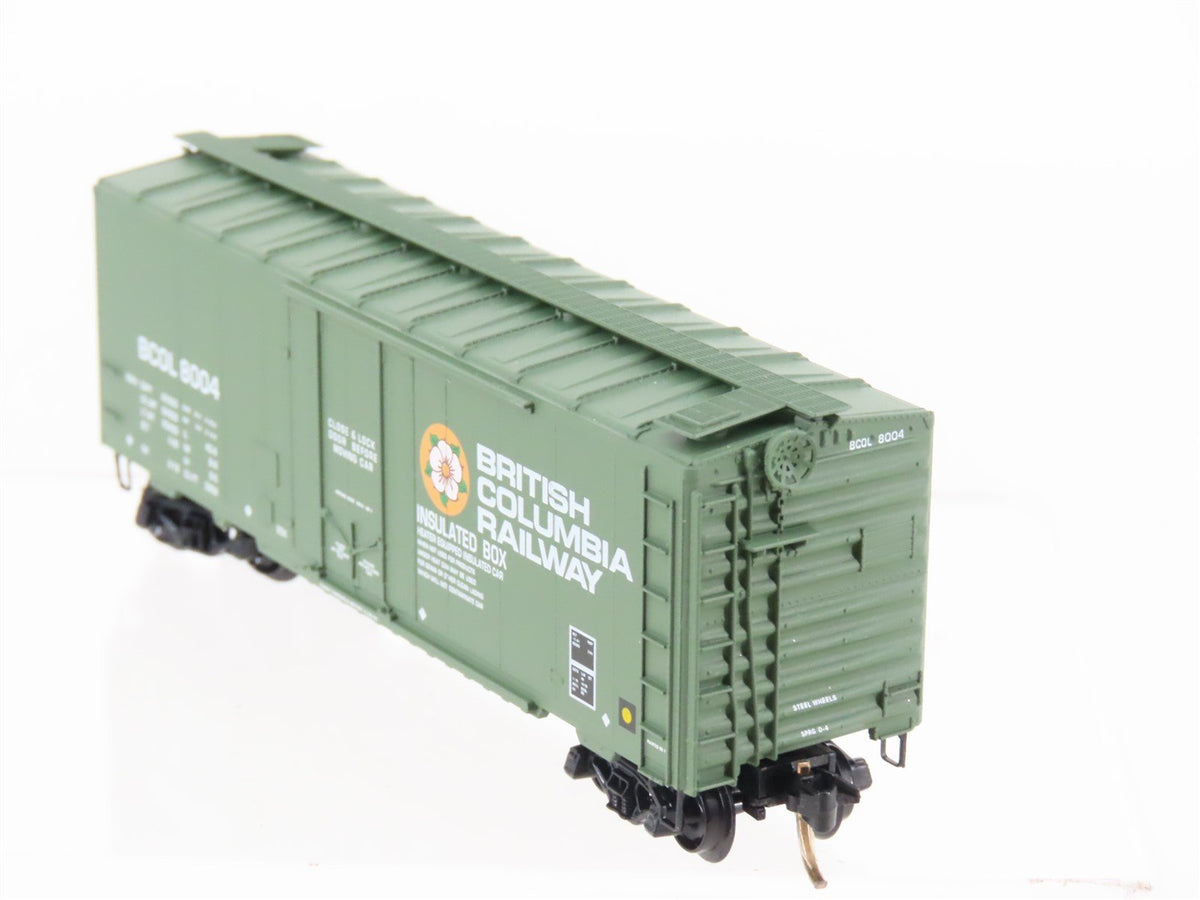 N Scale Micro-Trains MTL 21230 BCOL British Columbia Railway 40&#39; Box Car #8004