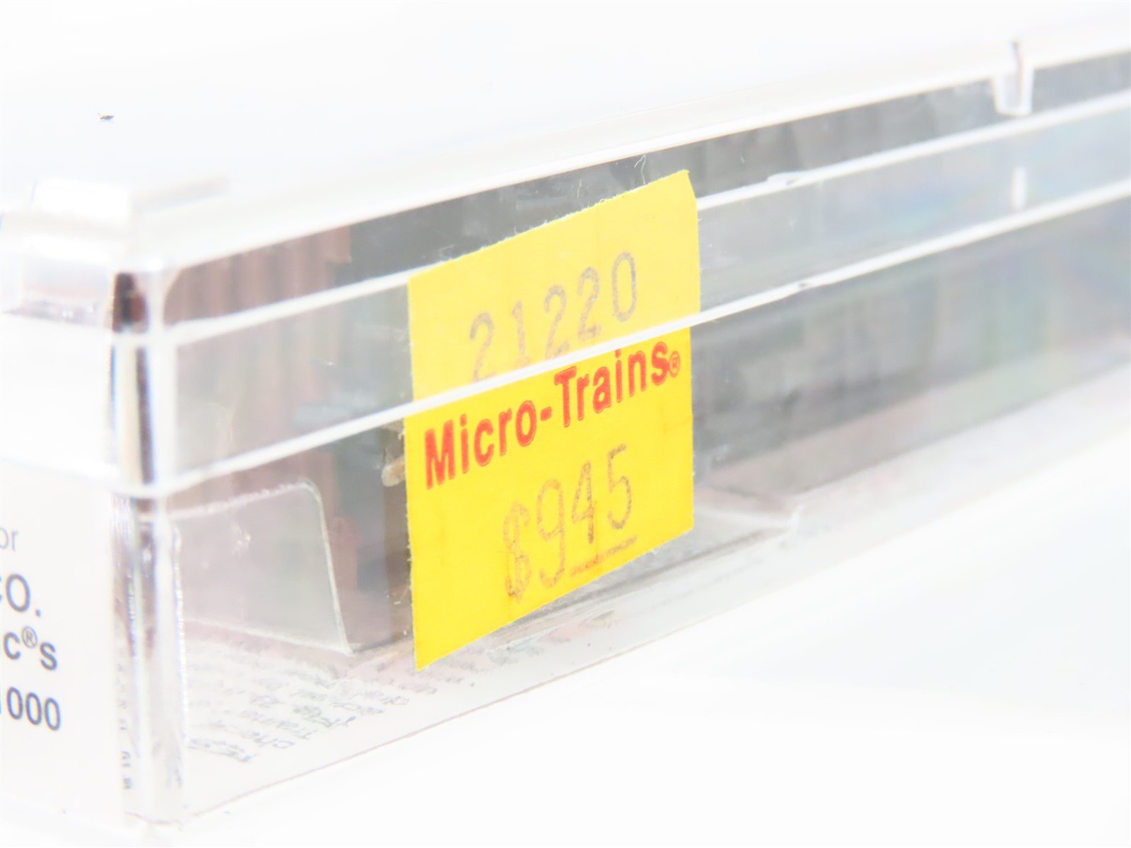 N Scale Micro-Trains MTL 21220 Route of the Magne-Matic's 40' Box Car #1000