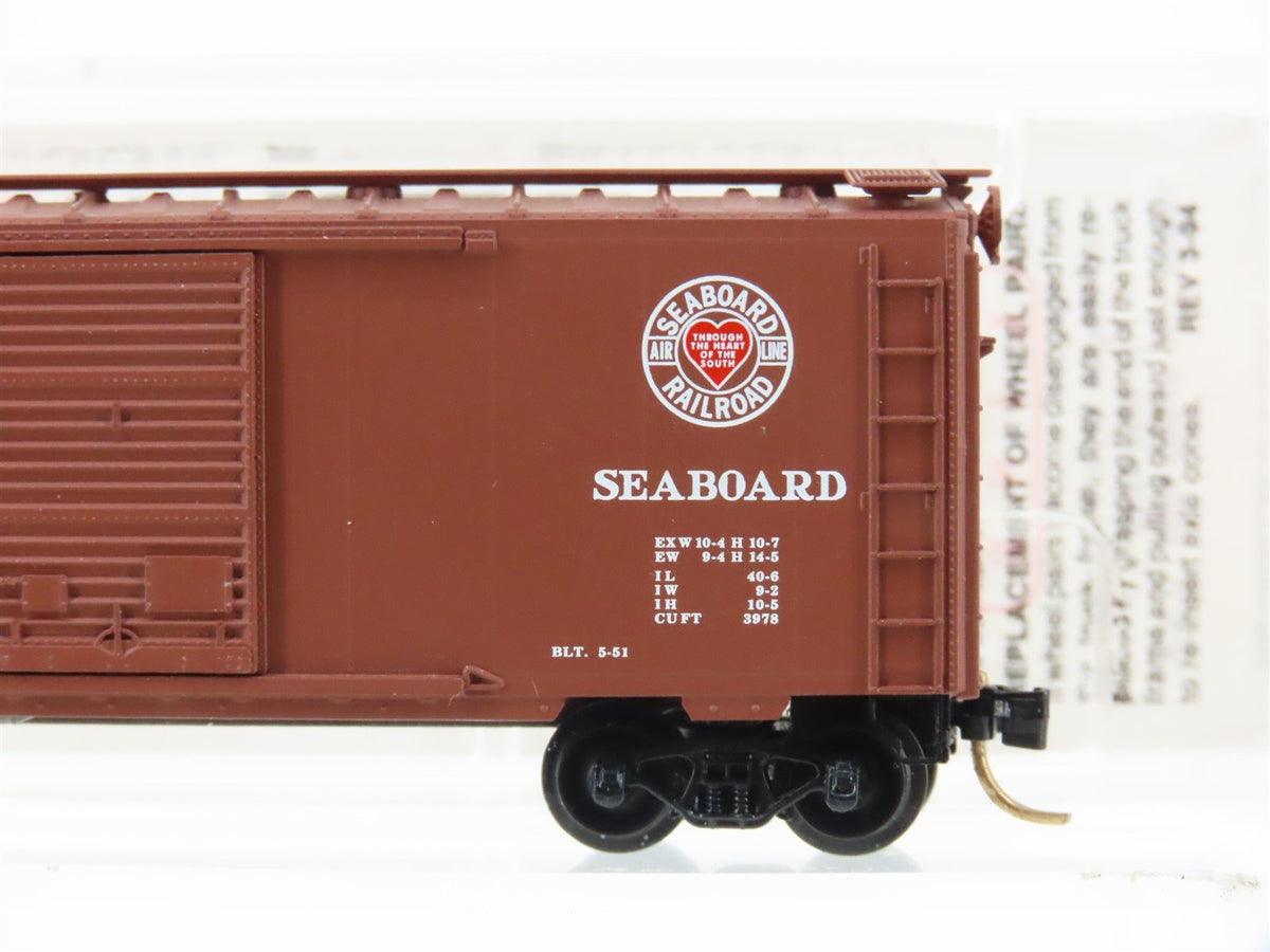 N Scale Micro-Trains MTL 20660 SAL Seaboard Silver Comet 40&#39; Box Car #24863