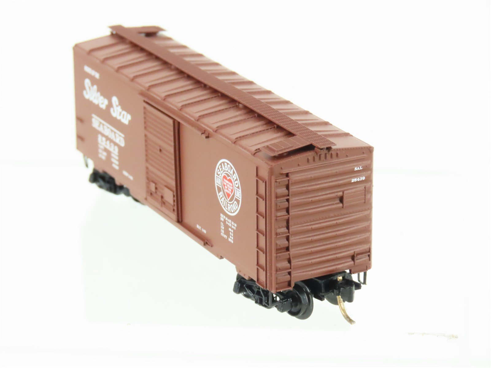 N Scale Micro-Trains MTL 20650 SAL Seaboard Silver Star 40' Box Car #25439