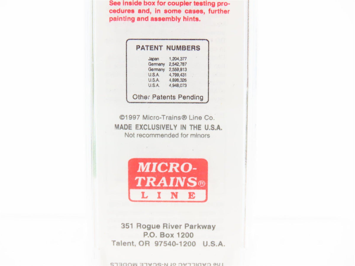 N Scale Micro-Trains MTL 22090 NP Northern Pacific Railway 40&#39; Box Car #8130