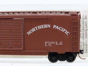 N Scale Micro-Trains MTL 23250 NP Northern Pacific 40' Box Car #38296