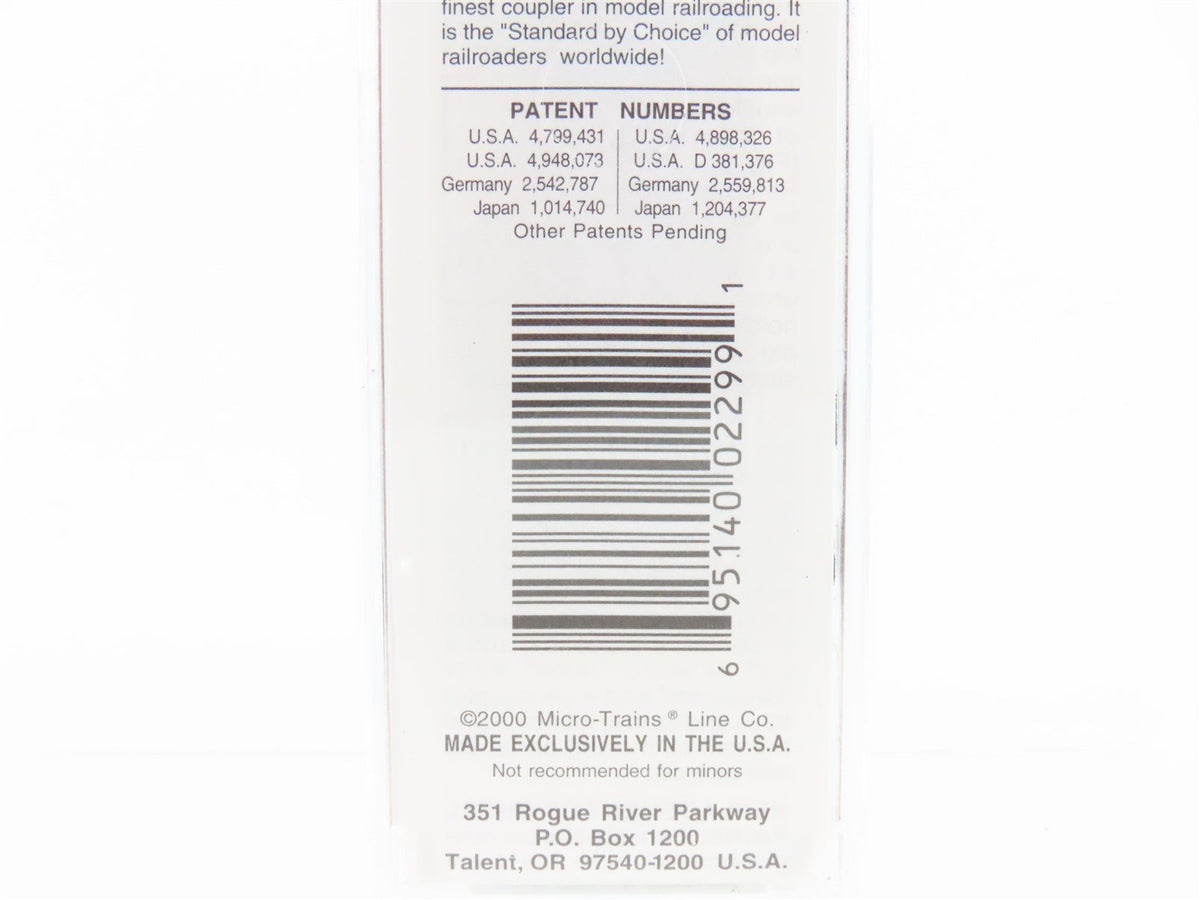 N Scale Micro-Trains MTL 23250 NP Northern Pacific 40&#39; Box Car #38296