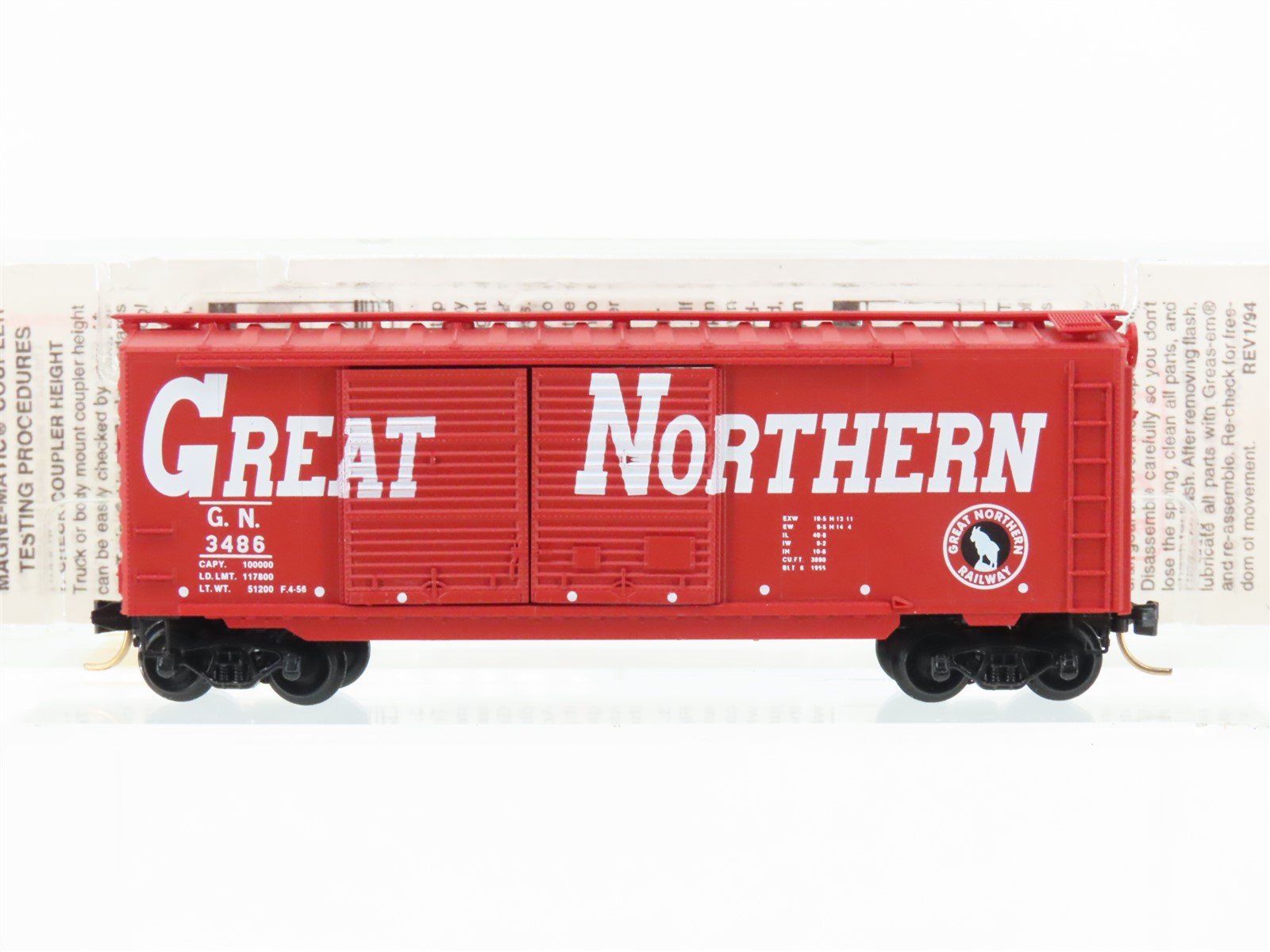 N Scale Micro-Trains MTL 23220 GN Great Northern 40' Double Door Box Car #3486