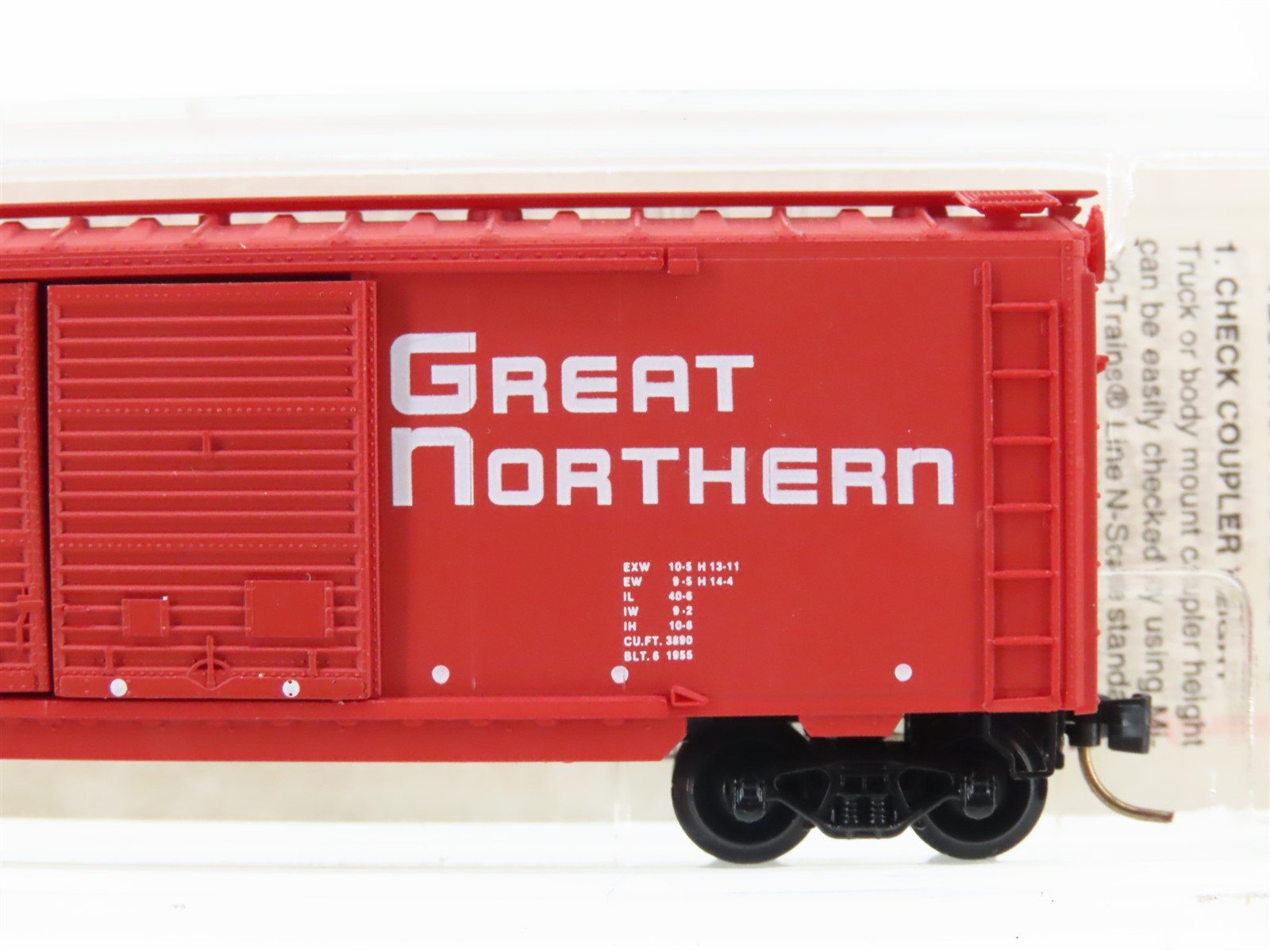 N Scale Micro-Trains MTL 23210 GN Great Northern 40' Circus Box Car #3484