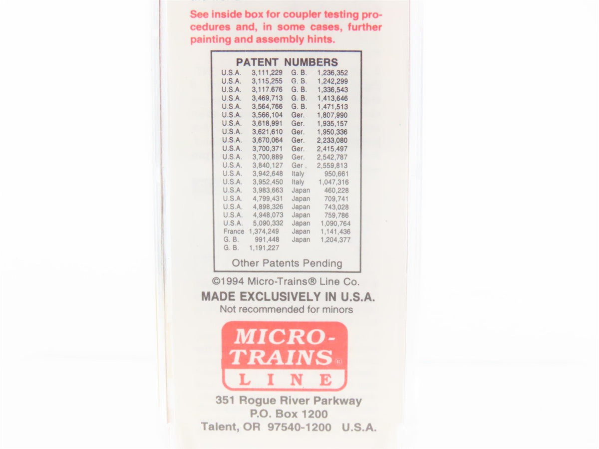 N Scale Micro-Trains MTL 23210 GN Great Northern 40&#39; Circus Box Car #3484