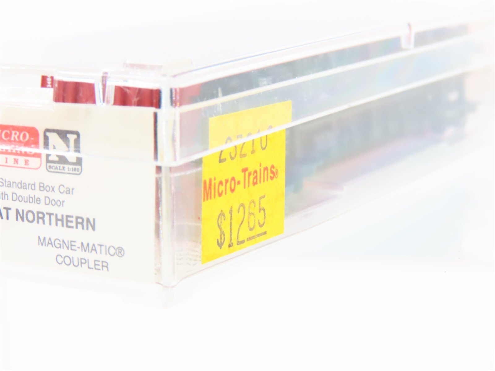 N Scale Micro-Trains MTL 23210 GN Great Northern 40' Circus Box Car #3484