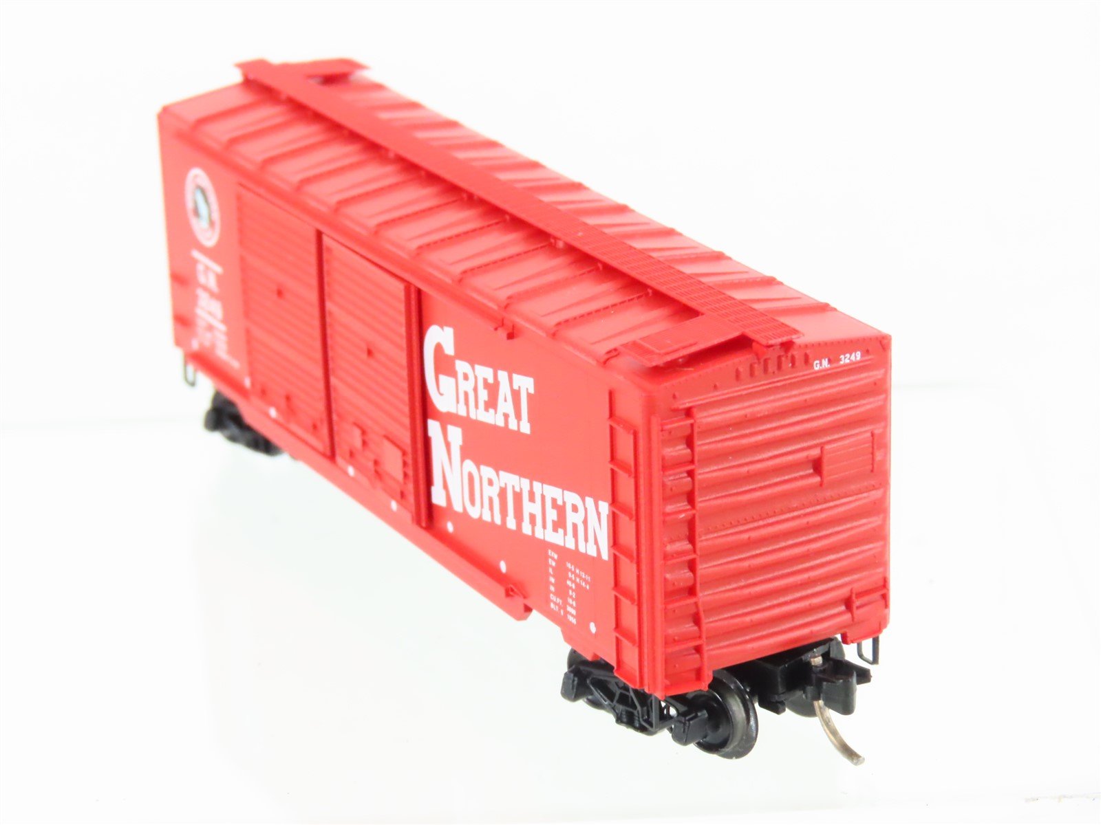 N Scale Micro-Trains MTL 23200 GN Great Northern 40' Circus Box Car #3249