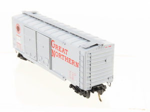 N Scale Micro-Trains MTL 23180 GN Great Northern 40' Box Car #3345
