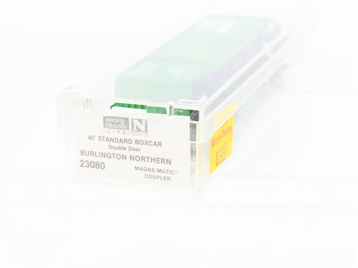 N Scale Micro-Trains MTL 23080 BN Burlington Northern 40&#39; Box Car #198765