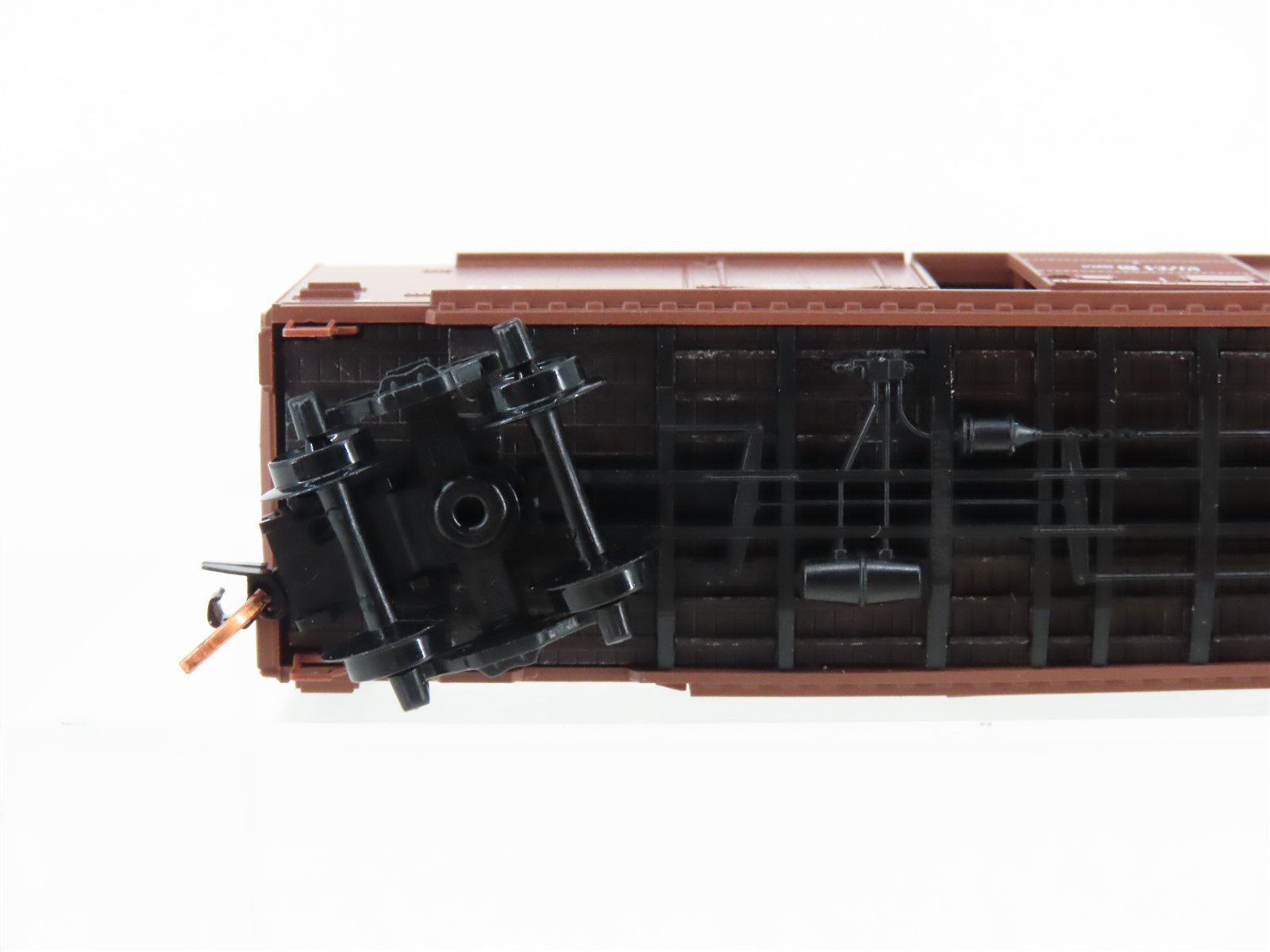 N Scale Micro-Trains MTL 22110 CP Canadian Pacific 40' Box Car #100197