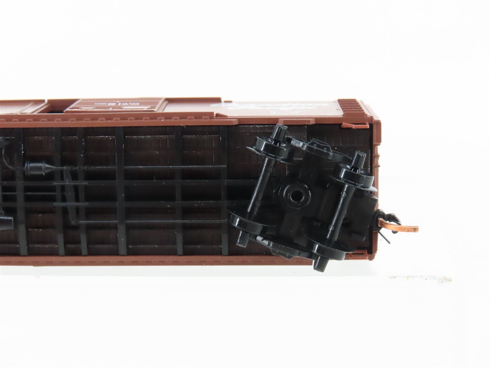 N Scale Micro-Trains MTL 22110 CP Canadian Pacific 40' Box Car #100197