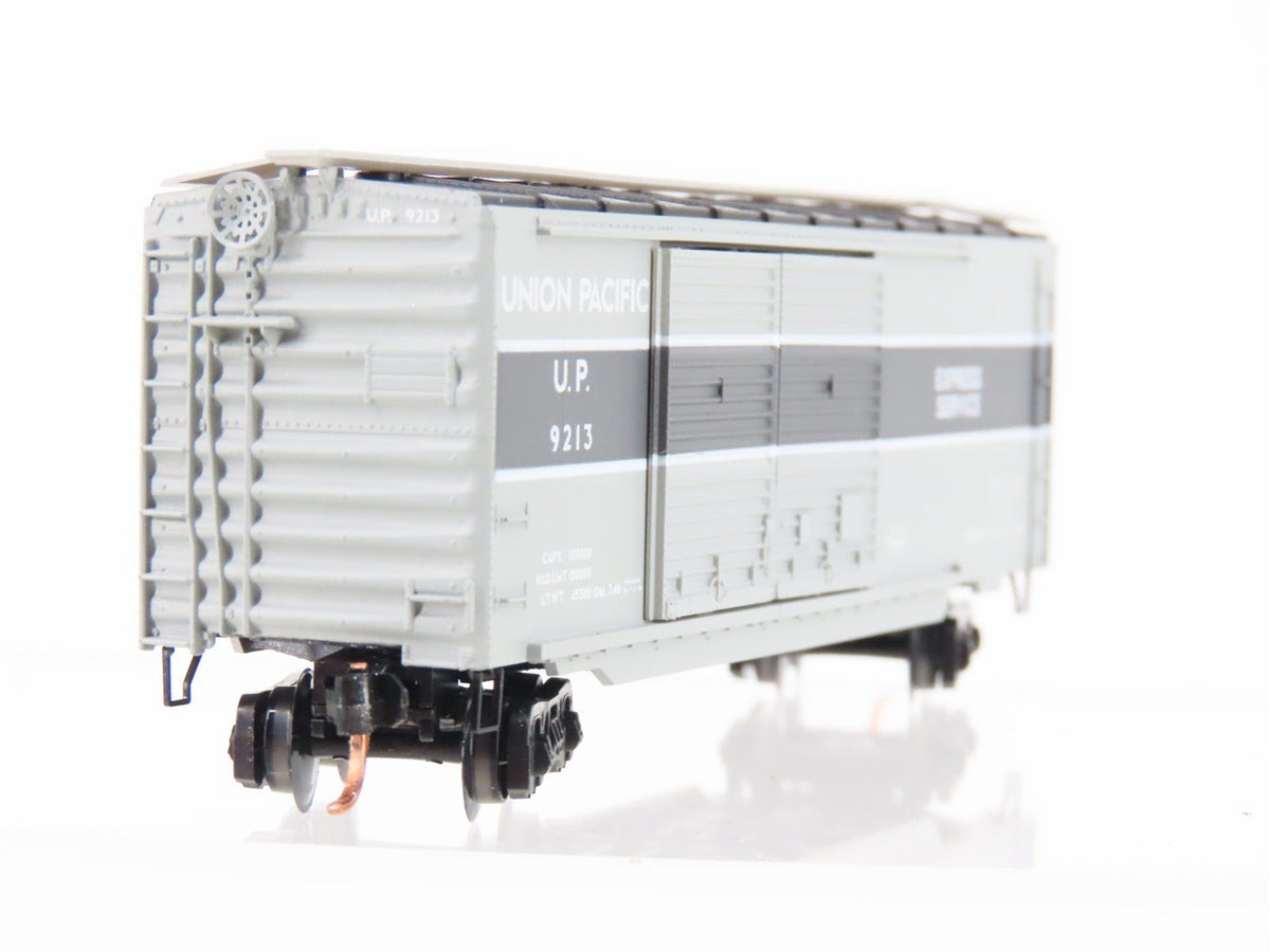 N Scale Micro-Trains MTL 23270 UP Union Pacific 40&#39; Double Door Box Car #9213