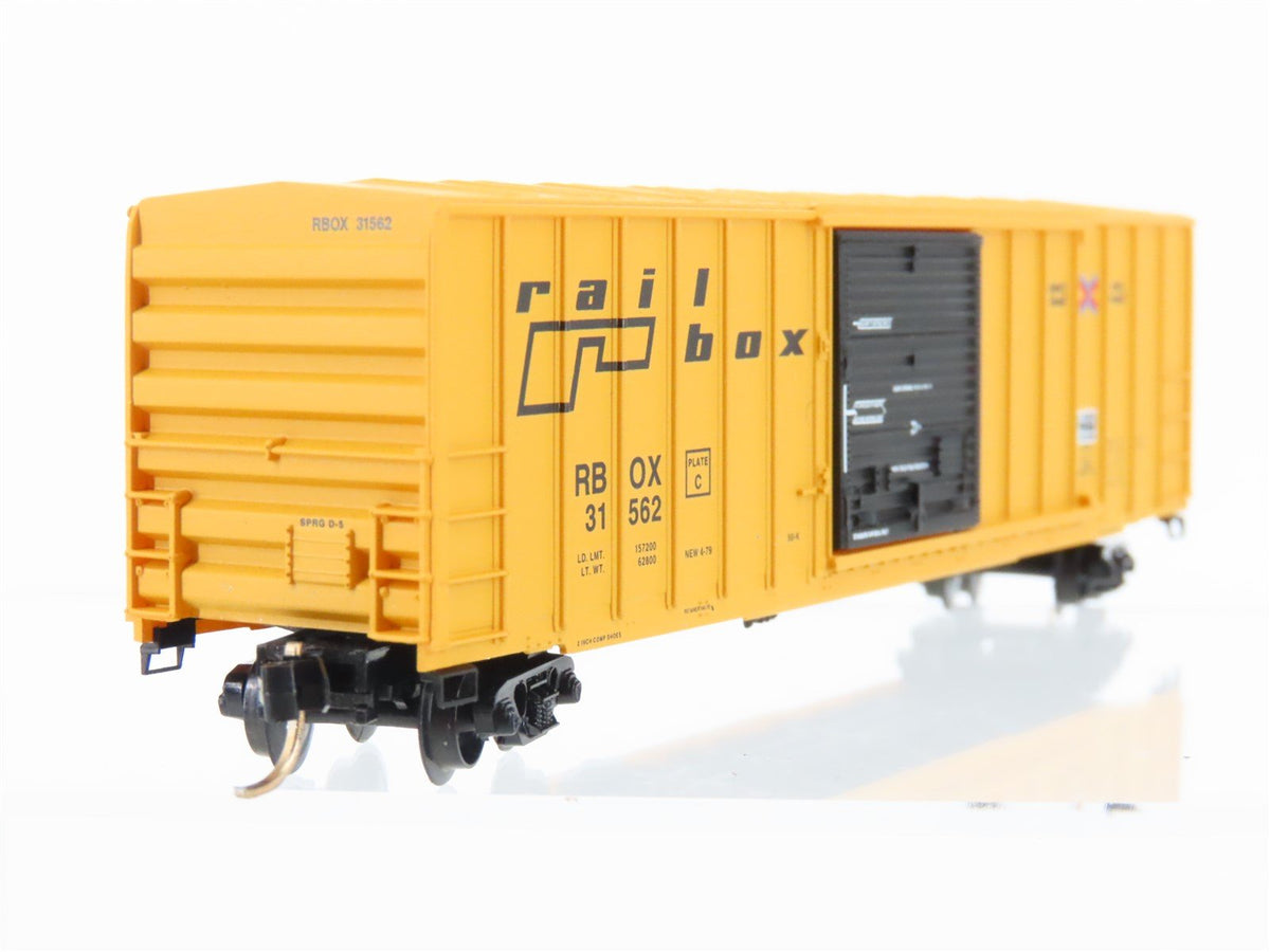 N Scale Micro-Trains MTL 25560 RBOX Railbox 50&#39; Single Door Box Car #31562