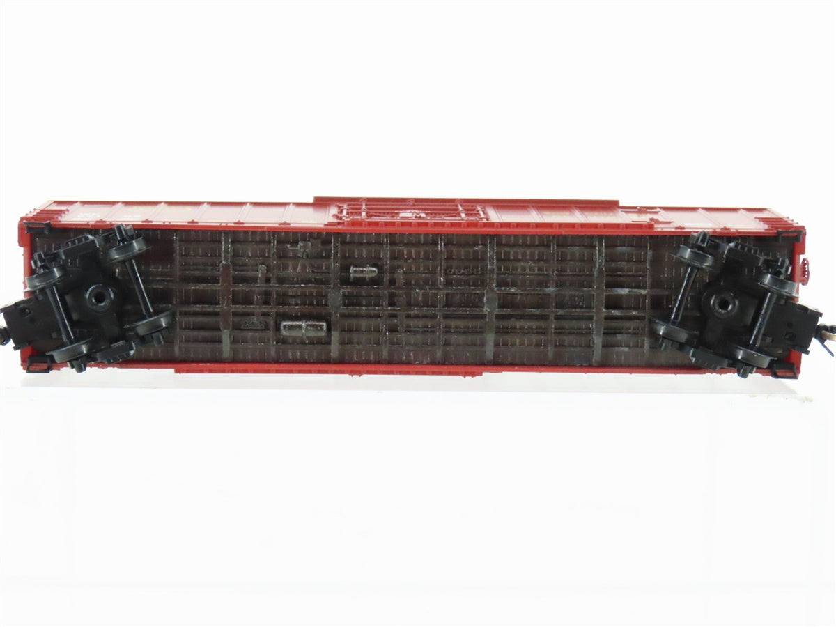 N Scale Micro-Trains MTL 27200 WC Wisconsin Central 50&#39; Plug Door Box Car #27102