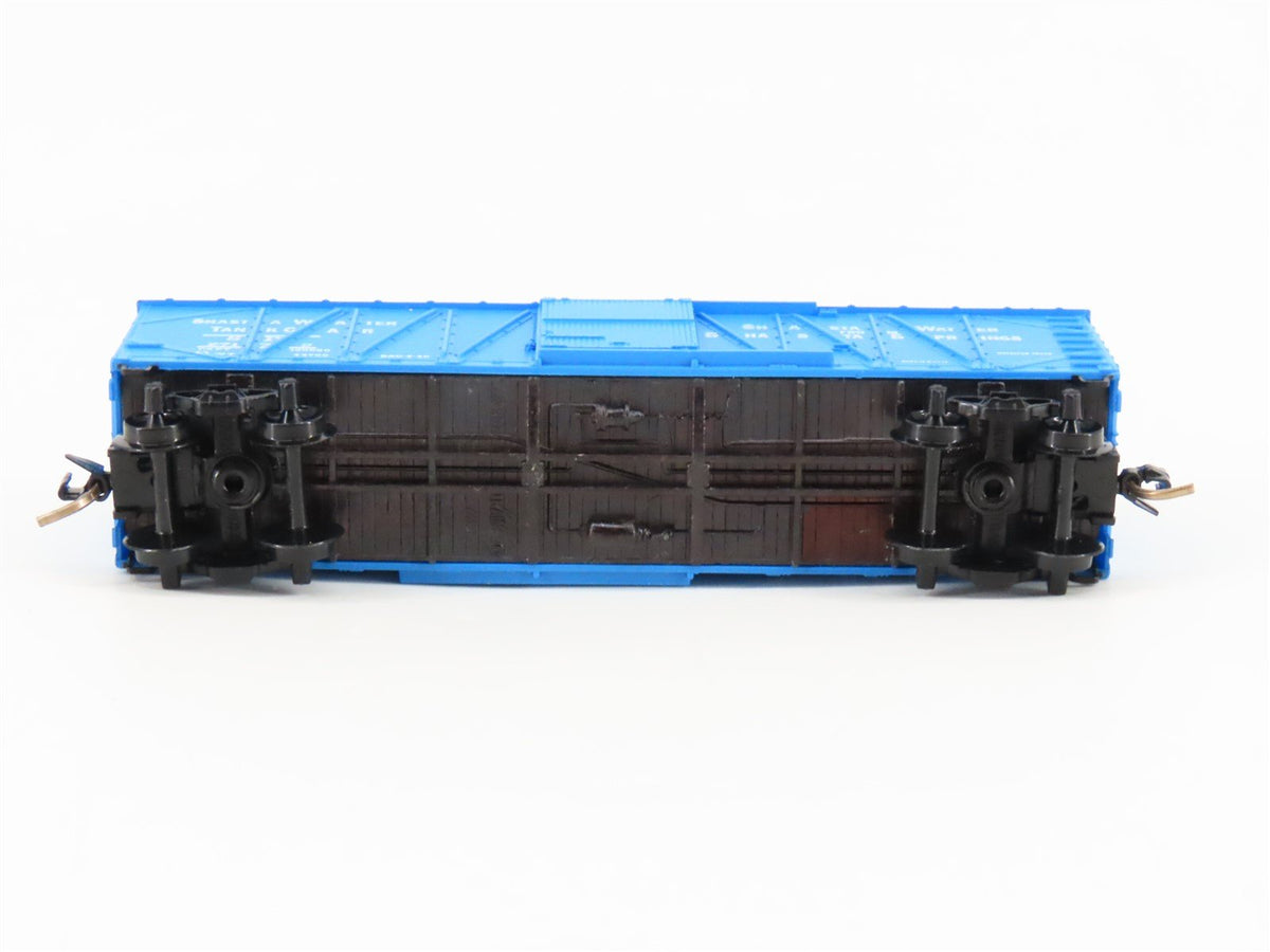 N Scale Micro-Trains MTL 28140 Shasta Water 40&#39; Outside-Braced Boxcar #27172