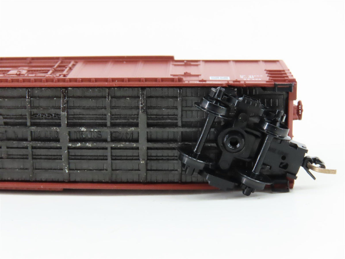 N Scale Micro-Trains MTL 27230 NS Norfolk Southern 50&#39; Rib Side Boxcar #584877
