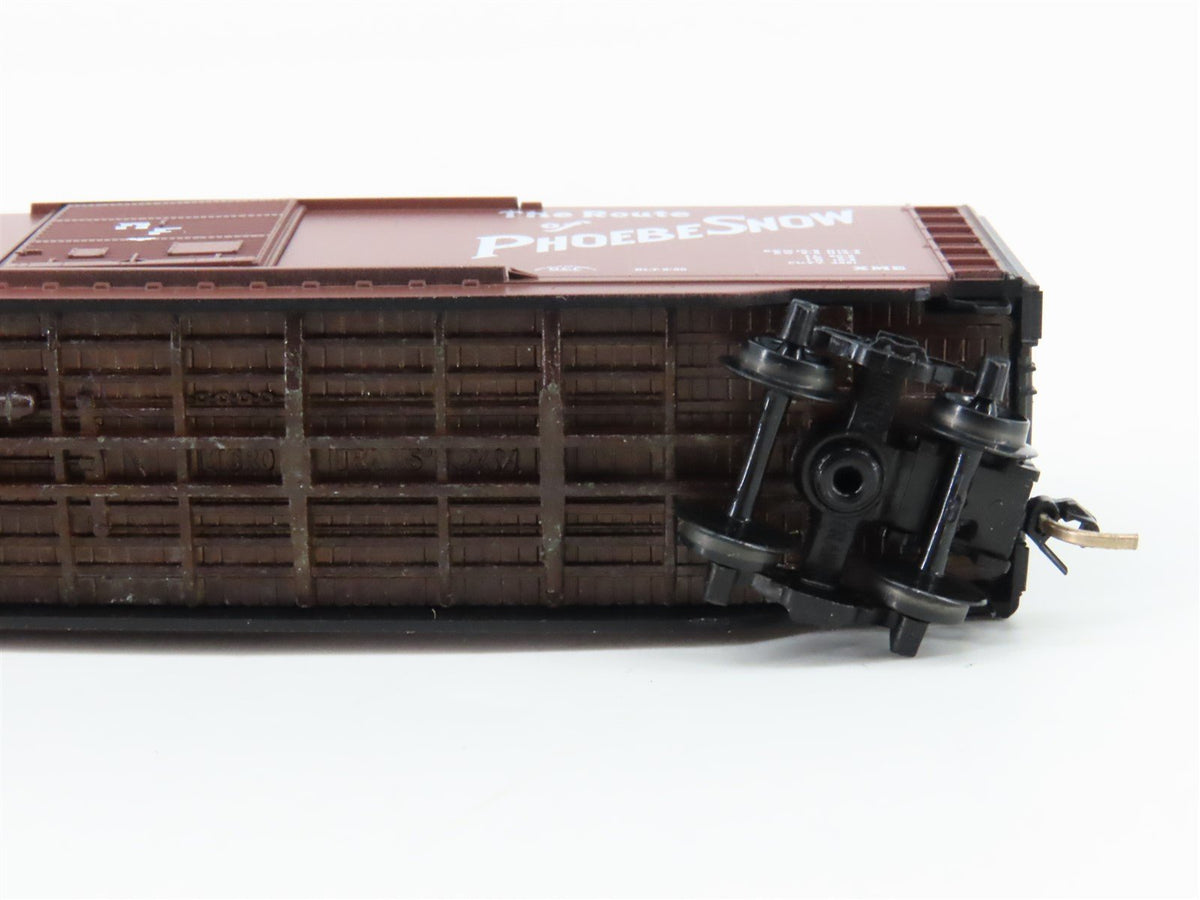 N Scale Micro-Trains MTL 31230 DLW Lackawanna &quot;Phoebe Snow&quot; 50&#39; Boxcar #12085