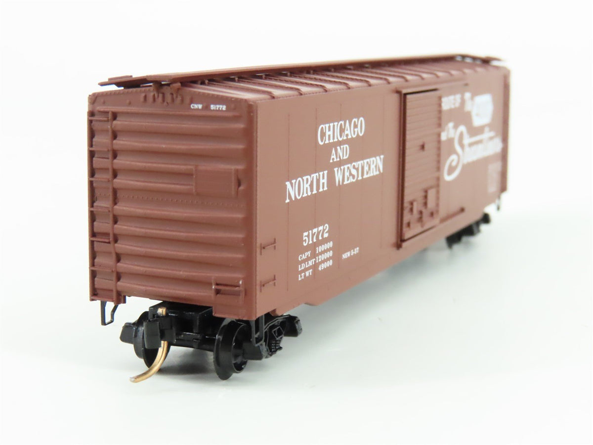 N Scale Micro-Trains MTL 31110 CNW Chicago Northwestern 50&#39; Boxcar #51772