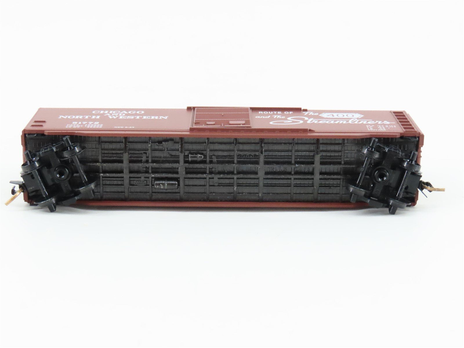 N Scale Micro-Trains MTL 31110 CNW Chicago Northwestern 50' Boxcar #51772