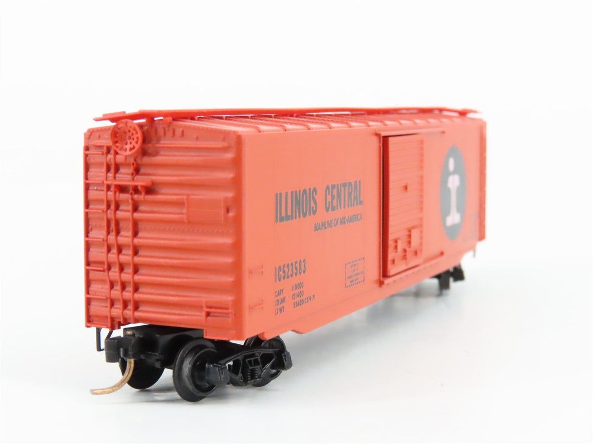 N Scale Micro-Trains MTL 31030 IC Illinois Central 50&#39; Standard Boxcar #523583