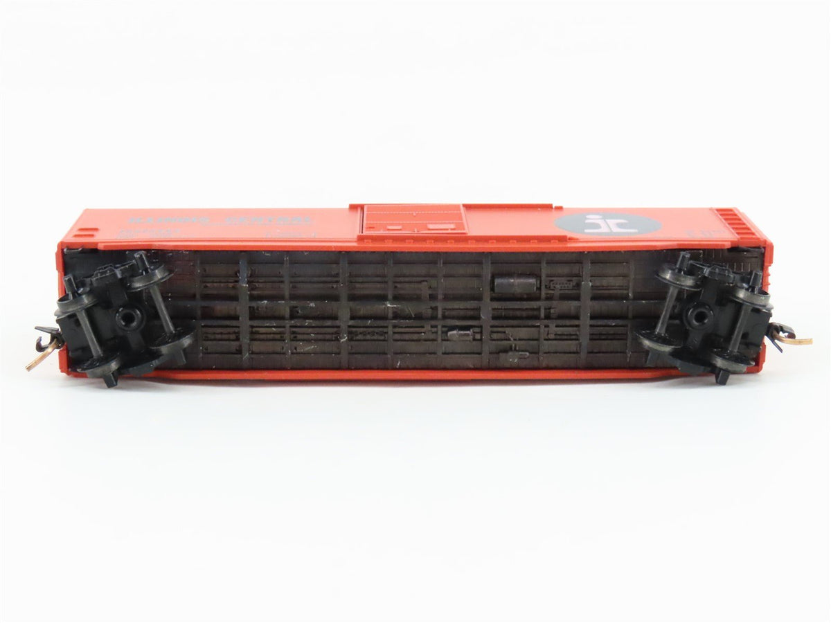 N Scale Micro-Trains MTL 31030 IC Illinois Central 50&#39; Standard Boxcar #523583