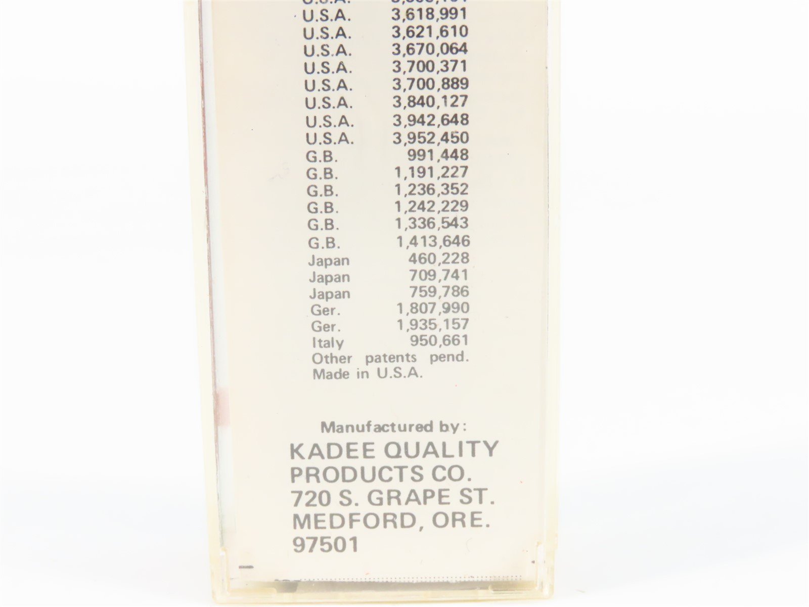 N Scale Micro-Trains MTL 31030 IC Illinois Central 50' Standard Boxcar #523583